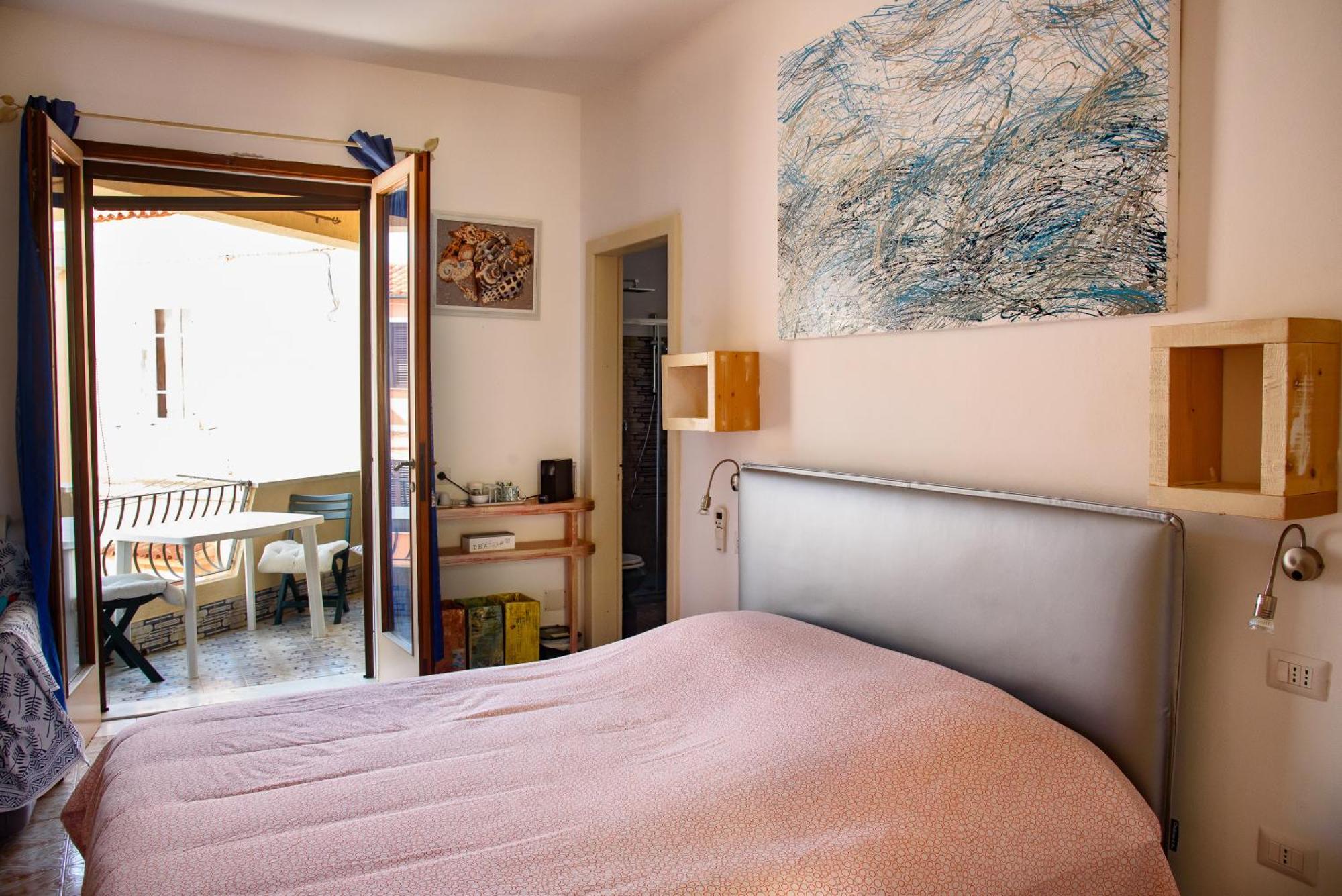 Il Giardino Di Tatiana Rooms & Breakfast La Maddalena  Dış mekan fotoğraf