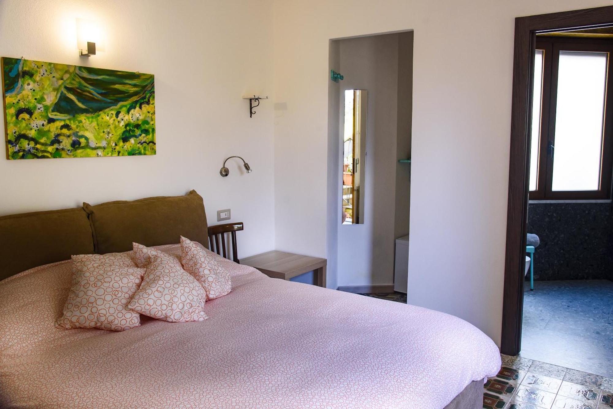 Il Giardino Di Tatiana Rooms & Breakfast La Maddalena  Dış mekan fotoğraf