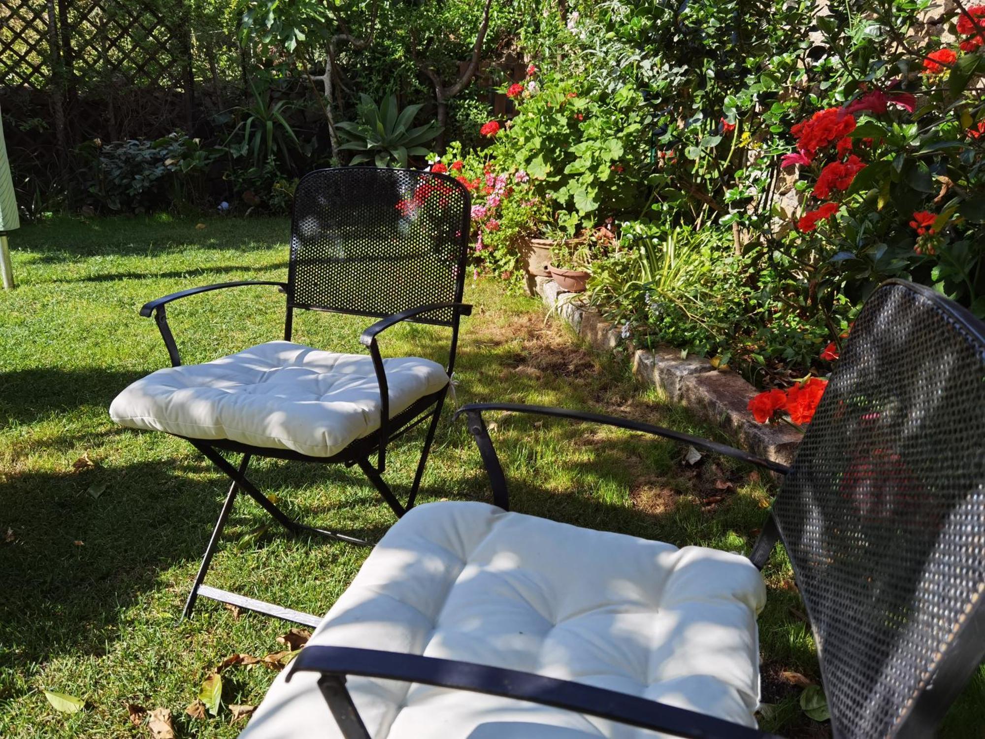 Il Giardino Di Tatiana Rooms & Breakfast La Maddalena  Oda fotoğraf
